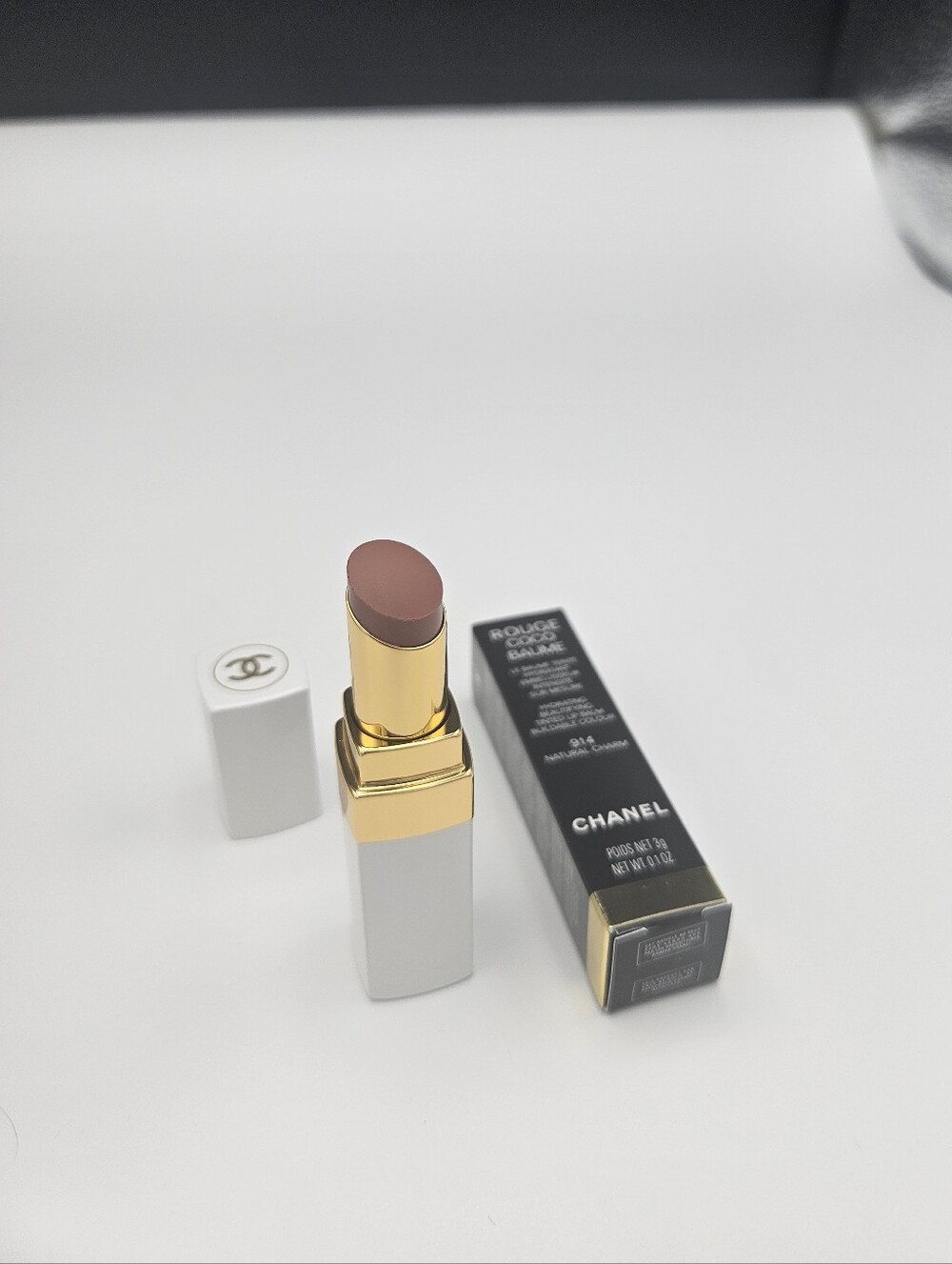 NEW Chanel rouge coco baume Satin - 914 natural charm